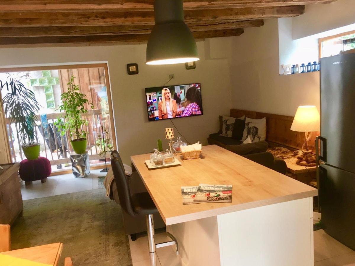 Villa Evy ムタース エクステリア 写真
